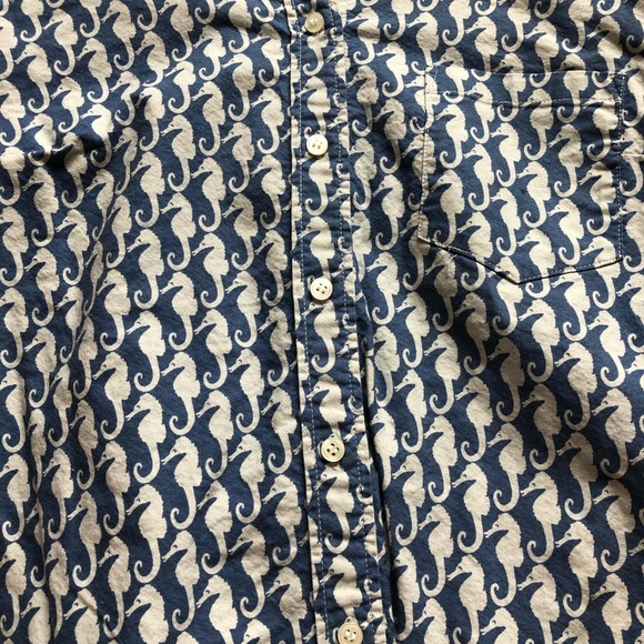 Seahorse JCrew Button Down, Small - Picture 2 of 5